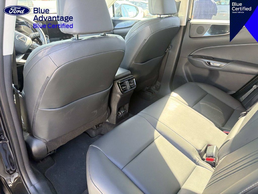 Used 2024 Lexus NX 250 FWD image 10