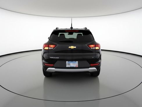 Used 2025 Chevrolet TrailBlazer LT FWD image 7