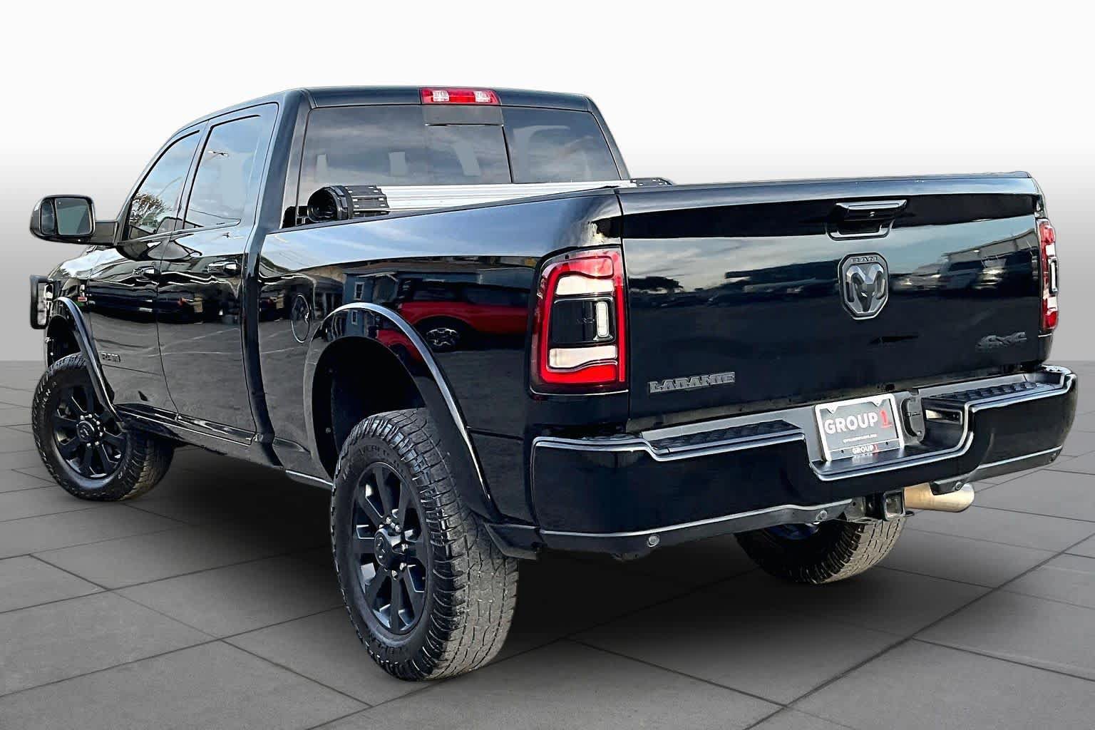 Used 2020 RAM 2500 Laramie w/ Night Edition AWD/4WD image 11