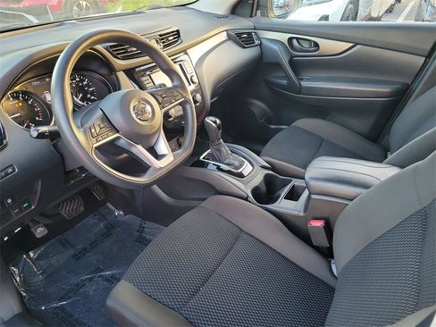 Certified 2021 Nissan Rogue Sport S image 12