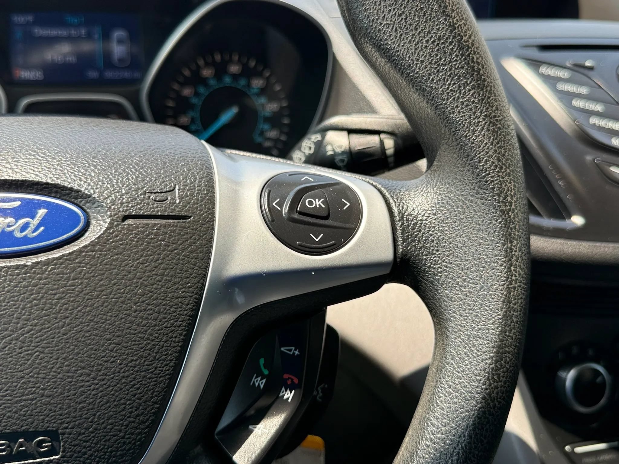 Used 2014 Ford Escape SE FWD image 29