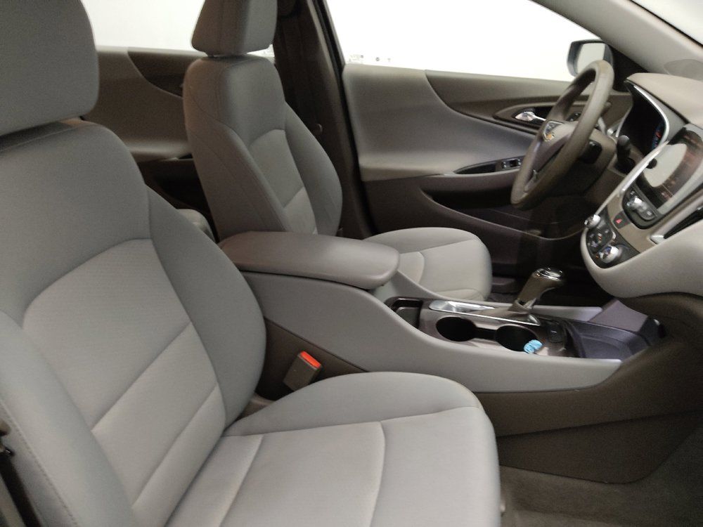Used 2019 Chevrolet Malibu LS FWD image 21