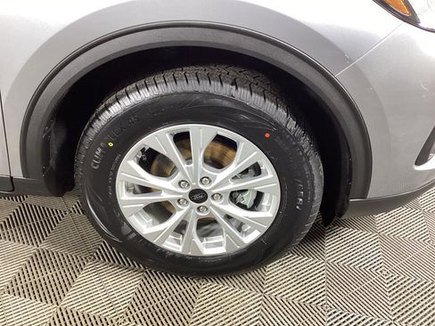 Used 2023 Ford Escape Active w/ Tech Pack #2 image 7