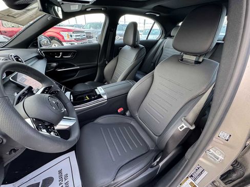 Used 2024 Mercedes-Benz C 300 4MATIC Sedan image 24