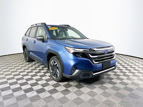 Certified 2025 Subaru Forester Limited image 2