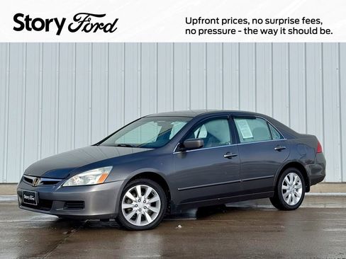 Used 2006 Honda Accord EX image 1