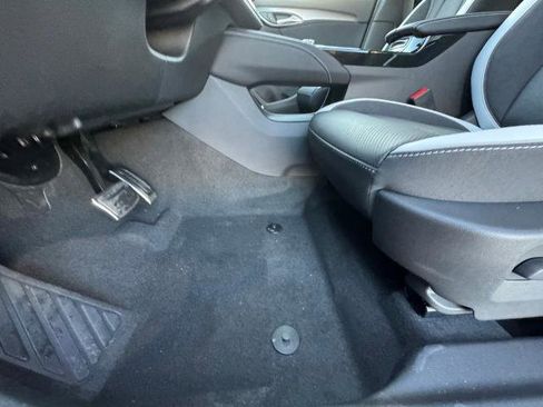 New 2025 Buick Envision Sport Touring image 18