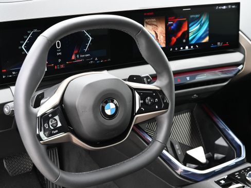 Certified 2025 BMW X3 xDrive30i image 12