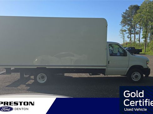 Used 2024 Ford E-450 and Econoline 450 Super Duty w/ Power Windows & Locks Group RWD image 8