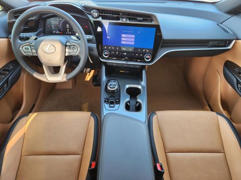 Used 2024 Lexus RZ 300e Premium w/ Accessory Package (Z1) image 22