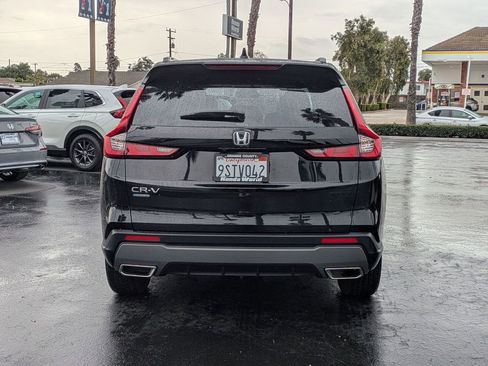 Certified 2025 Honda CR-V Sport image 18