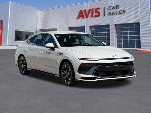 Used 2025 Hyundai Sonata SEL image 3