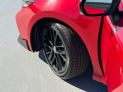 Used 2025 Toyota Camry SE FWD image 23