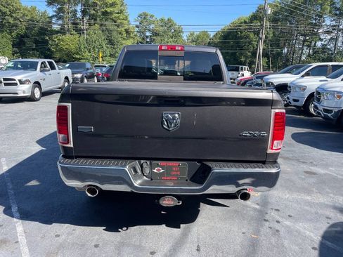 Used 2017 RAM 1500 Laramie AWD/4WD image 6
