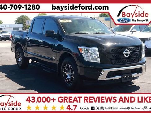 Used 2021 Nissan Titan SV w/ Accessory Utility Package AWD/4WD image 1