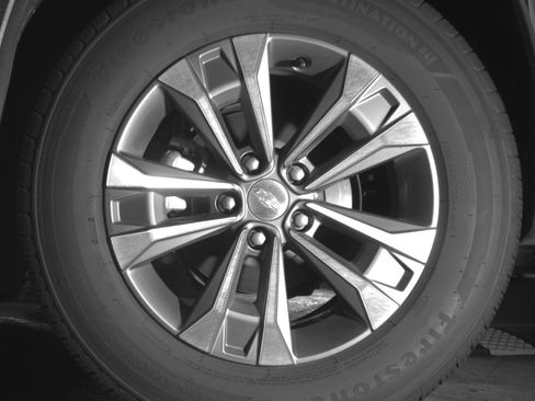 Used 2025 Chevrolet Equinox LT FWD image 14