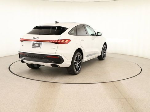 New 2026 Audi Q5 Premium Plus image 6