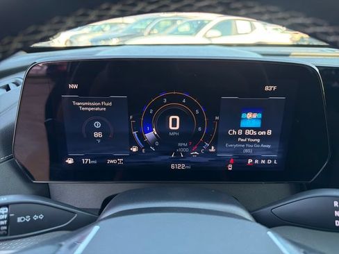 Certified 2025 Chevrolet Traverse LT w/ LPO, Cargo Package AWD/4WD image 17