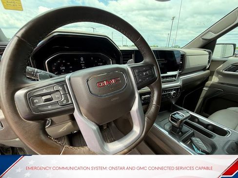 Used 2023 GMC Sierra 1500 SLT w/ SLT Premium Plus Package AWD/4WD image 10
