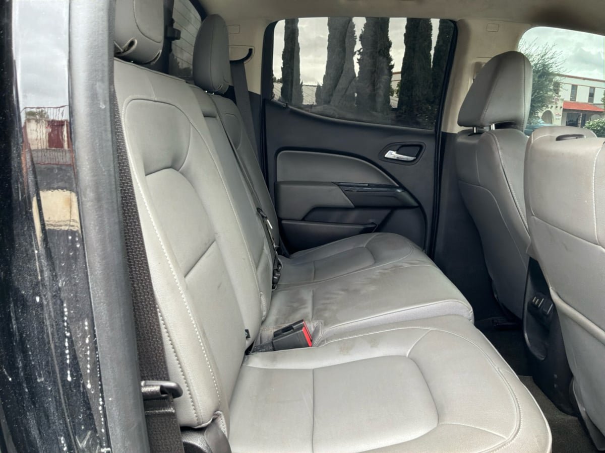 Used 2017 Chevrolet Colorado LT w/ Luxury Package, Chrome RWD image 19