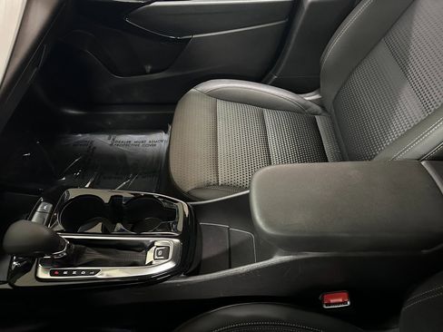 Used 2024 Chevrolet Trax LT image 27