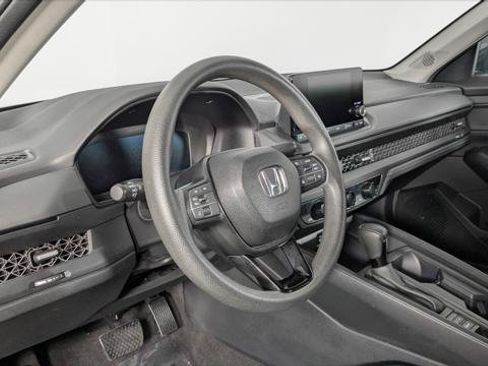 Used 2024 Honda Accord EX image 26