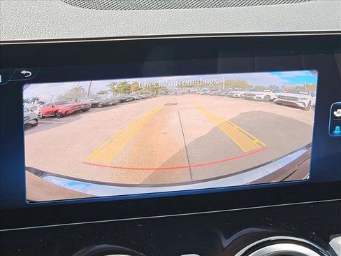 Used 2026 Mercedes-Benz GLB 250 image 13