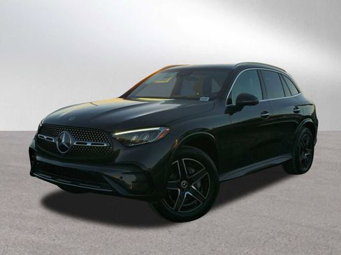 New 2025 Mercedes-Benz GLC 350e 4MATIC image 3