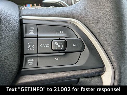 Used 2022 Jeep Grand Cherokee Limited 4xe AWD/4WD image 32