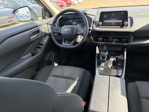 New 2026 Nissan Rogue SV w/ Cold Weather Package FWD image 19