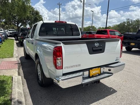 Used 2019 Nissan Frontier SV RWD image 5