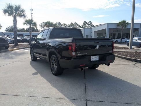 Used 2021 Honda Ridgeline Sport image 5