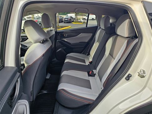 Used 2022 Subaru Crosstrek 2.0i Premium w/ Popular Package #2 image 17