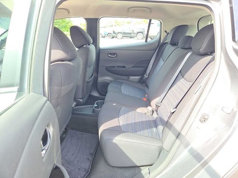 Used 2024 Nissan Leaf SV Plus FWD image 11