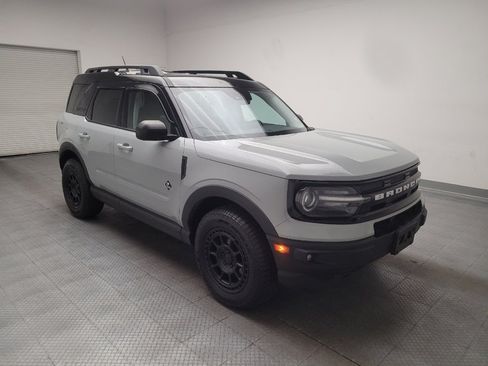 Used 2022 Ford Bronco Sport Outer Banks w/ Tech Package AWD/4WD image 13
