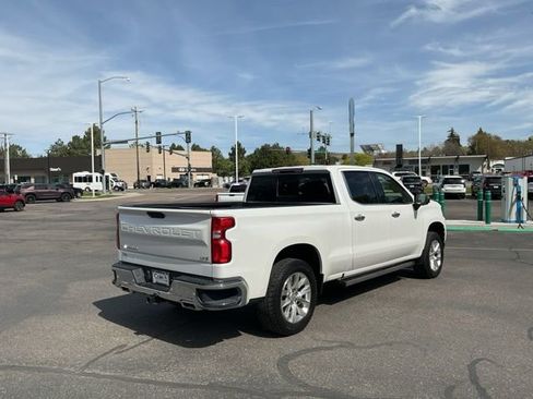 Used 2021 Chevrolet Silverado 1500 LTZ w/ Safety Package II image 3