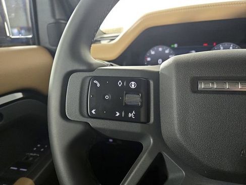 New 2026 Land Rover Defender 130 X-Dynamic SE AWD/4WD image 18