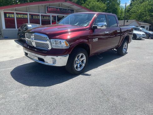 Used 2018 RAM 1500 Laramie w/ Convenience Group image 2
