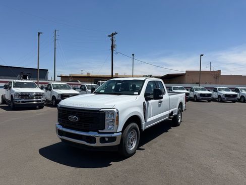 New 2026 Ford F250 XL w/ XL Chrome Package RWD image 5