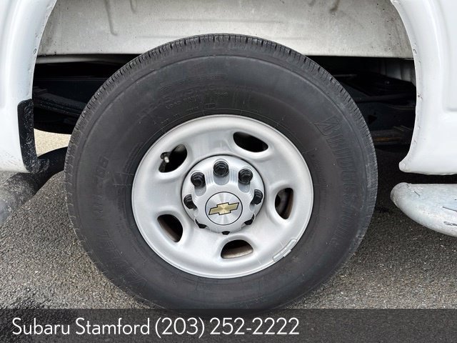Used 2025 Chevrolet Express 2500 w/ Driver Convenience Package RWD image 32