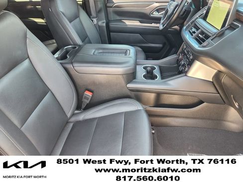 Used 2023 Chevrolet Tahoe LT w/ Luxury Package RWD image 13