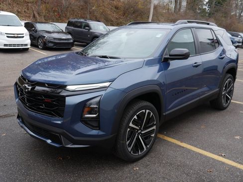 New 2026 Chevrolet Equinox RS image 4