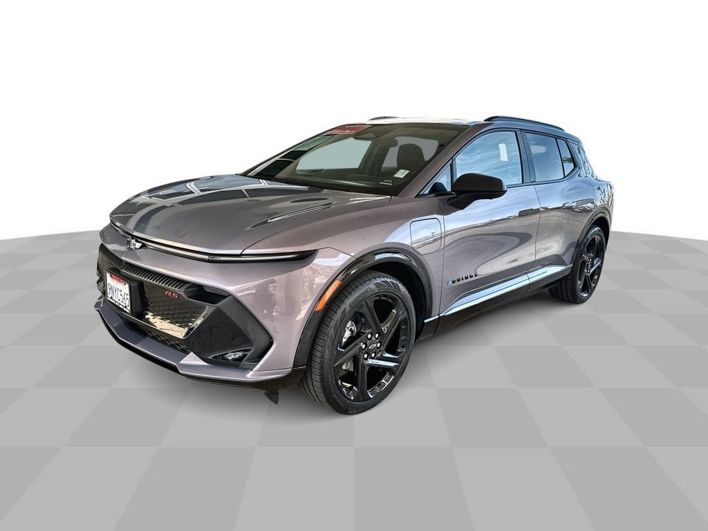 Used 2024 Chevrolet Equinox EV RS FWD image 4