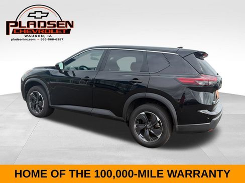 Used 2025 Nissan Rogue SV AWD/4WD image 3