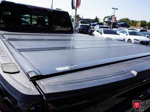 Used 2020 Chevrolet Silverado 1500 LT Trail Boss w/ Midnight Edition AWD/4WD image 7