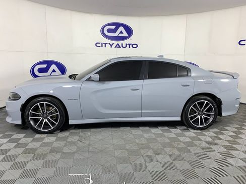 Used 2022 Dodge Charger R/T w/ Plus Group RWD image 6