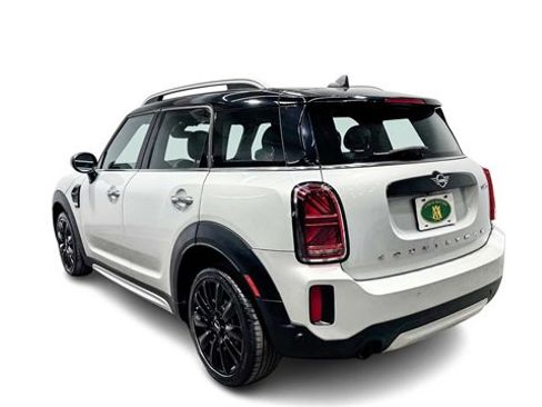 Used 2021 MINI Cooper Countryman image 4