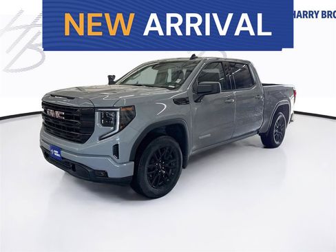 Used 2024 GMC Sierra 1500 Elevation AWD/4WD image 1