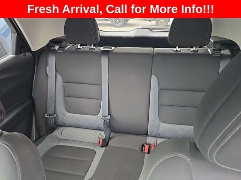Used 2025 Chevrolet TrailBlazer LT AWD/4WD image 16