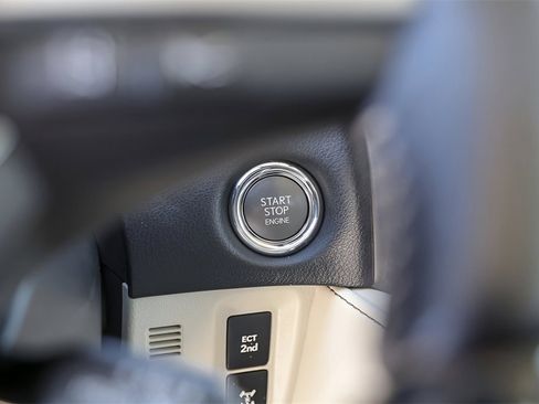 Used 2023 Lexus GX 460 Premium image 18